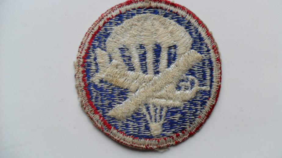 Original WW2 U.S Glider/Parachute Cloth Cap Badge 