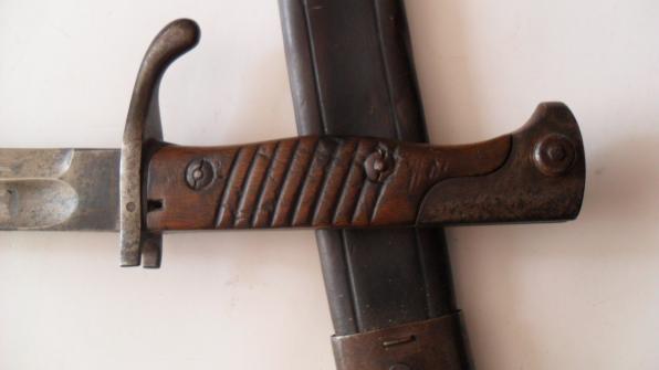 Early WW1 Imperial German Mauser G98 Bayonet and leather scabbard