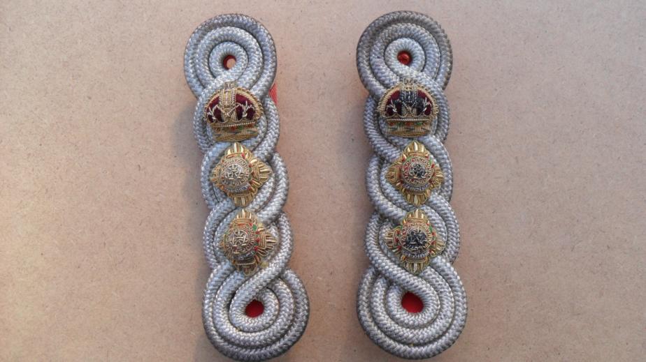 Pre-1918 British Colonels Epaulettes