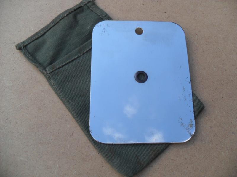 1945 Army Tropical Issue Shaving / Signalling Mirror