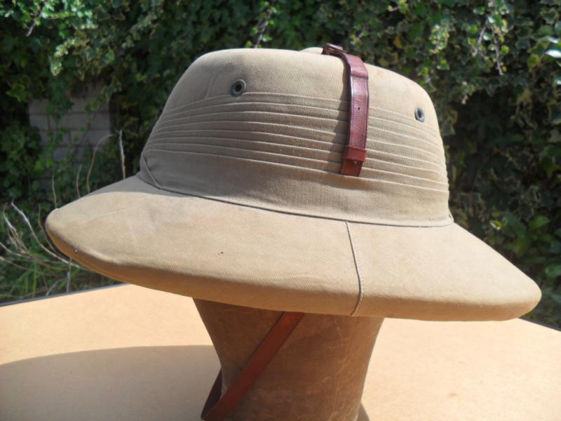 Inter-War / WW2 Officer's Solar Pith Topee (Bombay Bowler)