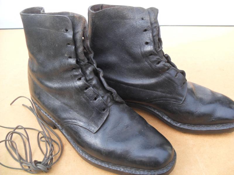 WW1 / WW2 British Officer`s Private Purchase Ammunition Boots