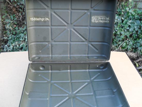 WW2 German M24 Stick Grenade Transit Case (Superb Interior)