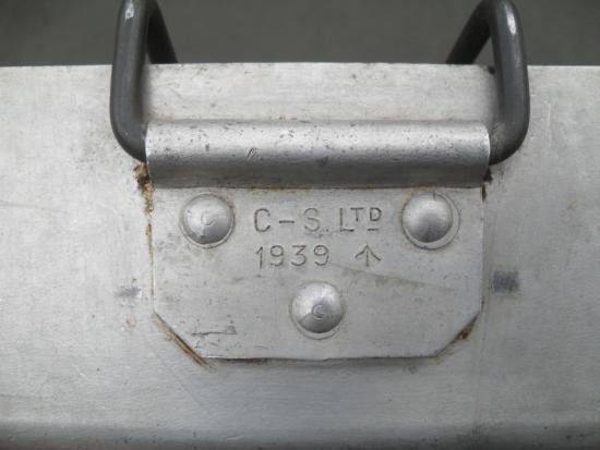Early WW2 British Aluminium Mess Tin 1939 (Larger Size)