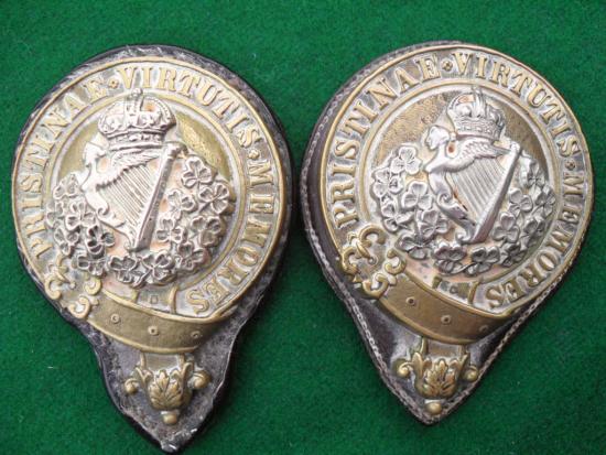 Boer War Period 8th (King's Royal Irish) Hussars Officer's Horse Bridle Ear Bosses